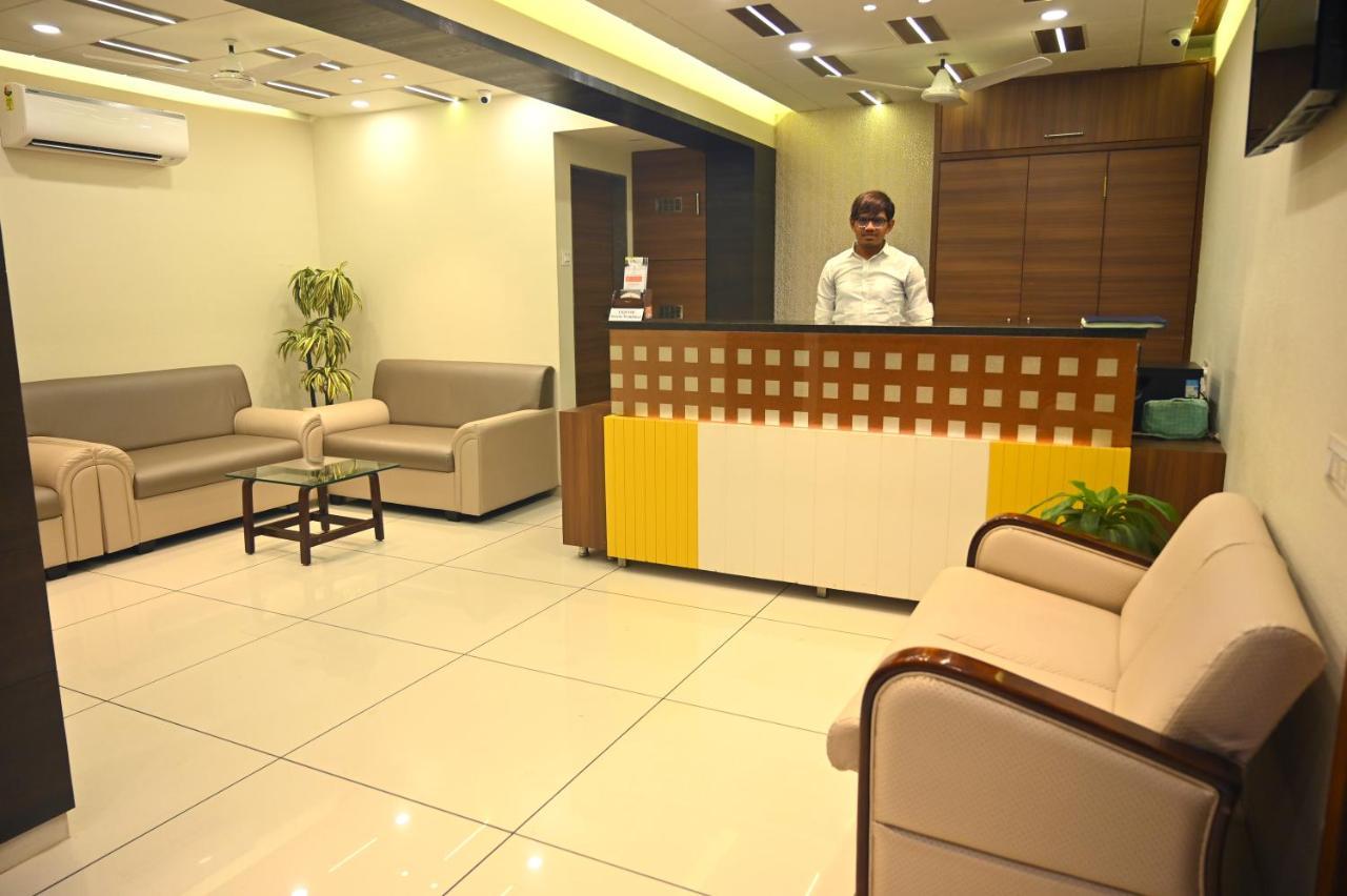 Hotel Aaram Umargam Ngoại thất bức ảnh