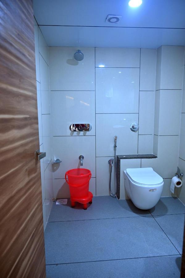 Hotel Aaram Umargam Ngoại thất bức ảnh